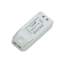 Drivers IP20, clase II, alto factor de potencia SERIE CV